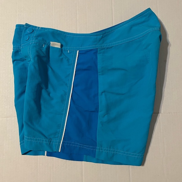 Vintage L.L. Bean blue nylon athletic/adventure shorts size 6 - Picture 8 of 9